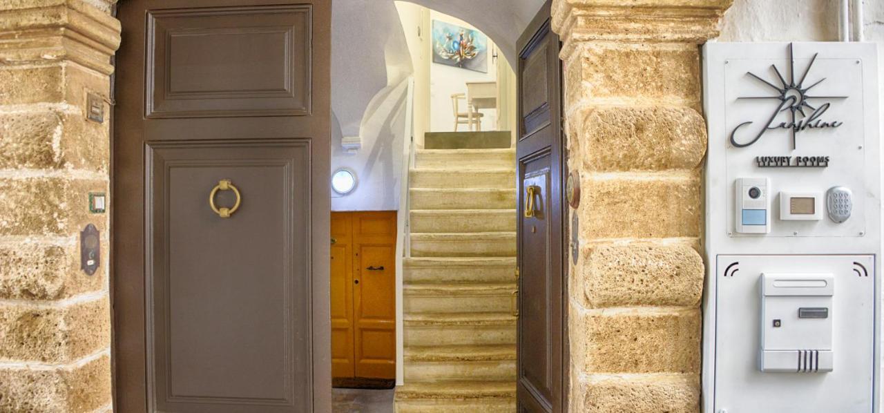 أوستوني Sunshine Luxury Rooms المظهر الخارجي الصورة